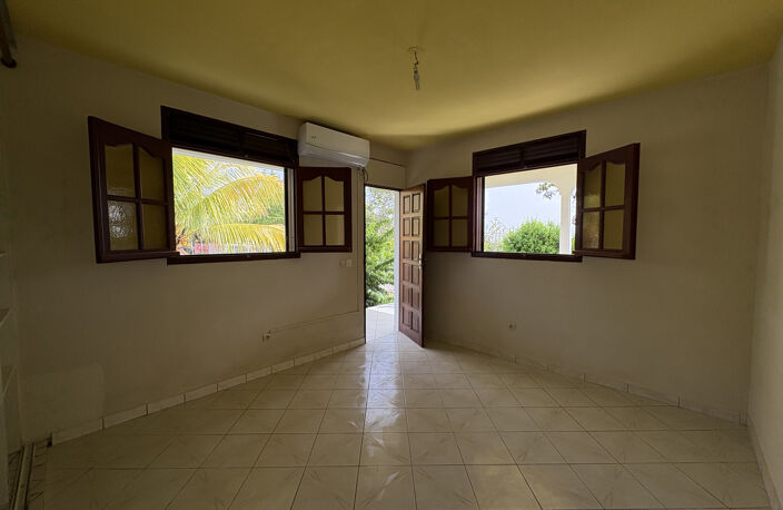 MAISON T4 VIDE GRAND BOIS GOSIER — photo 3