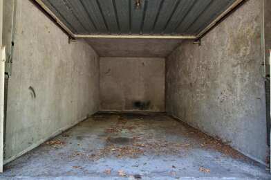 Garage  25000 €