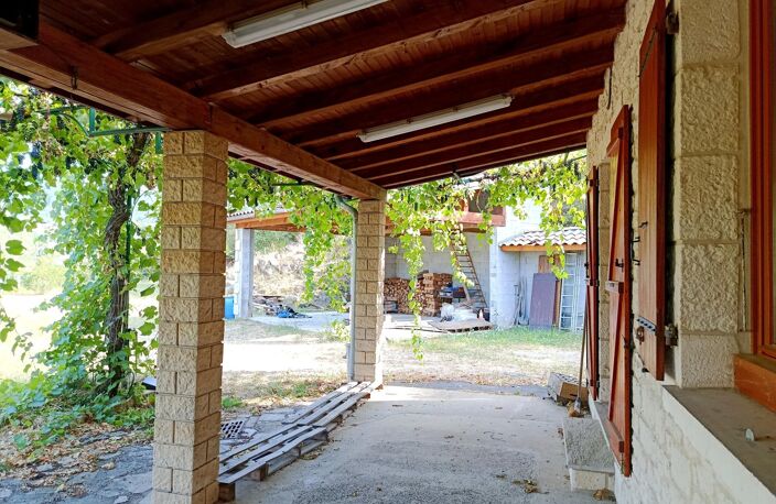 A SAISIR maison familial au calme avec terrain plat attenant — photo 3