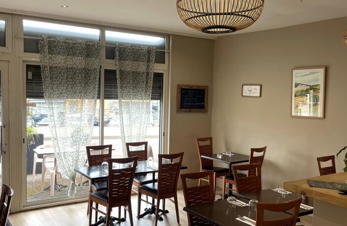 Restaurant axe routier avec terrasse, parking — photo 2