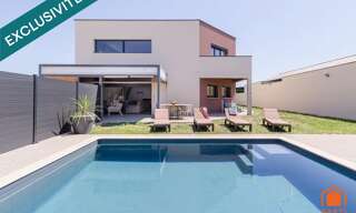 Maison 7 Pièces 222 m² à vendre à Beauvoir-de-Marc (38440)