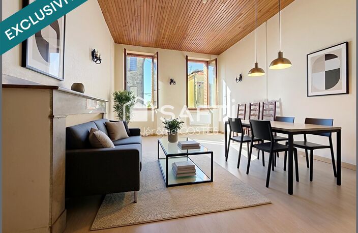 Immeuble au coeur du village — photo 2