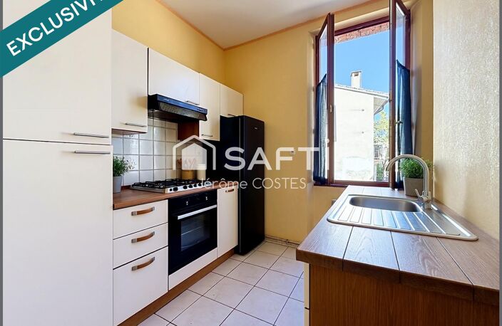 Immeuble au coeur du village — photo 4