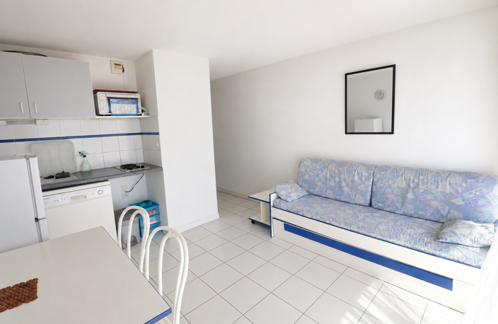 A VENDRE 2 PIECES  AVEC TERRASSE VUE MER A LA CORNICHE A SET — photo 3