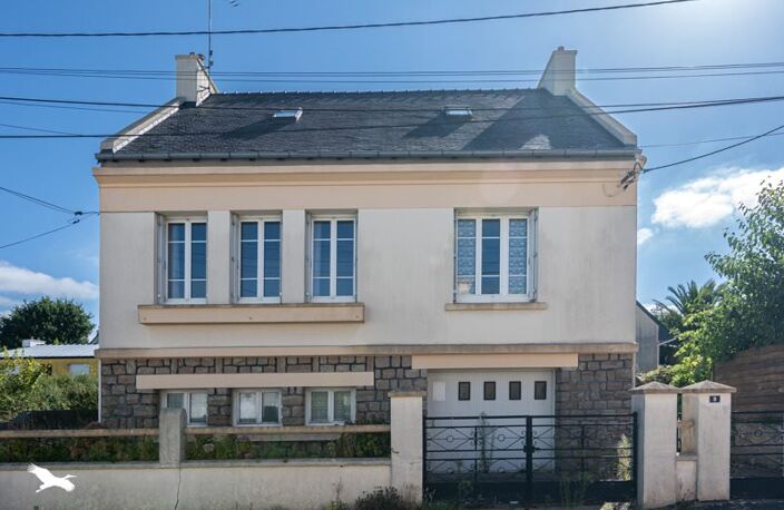 Maison en pierre de 4 pièces principales — photo 3