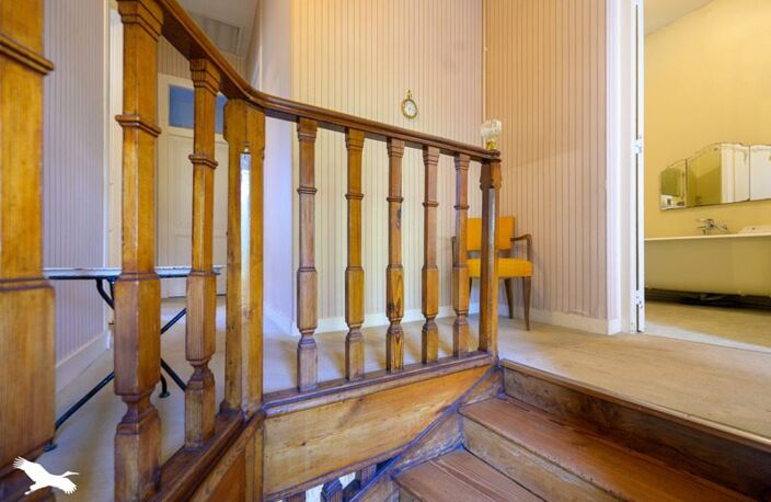 Maison de ville de 13 pièces principales — photo 2