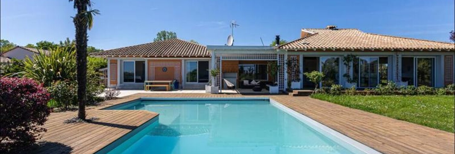 Maison 7 Pièces 245 m² à vendre à Carignan-de-Bordeaux (33360)