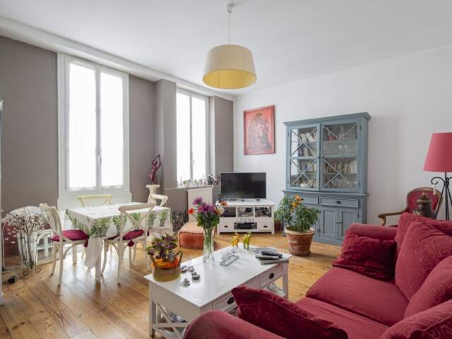 Maison de ville de 4 pièces principales — photo du bien