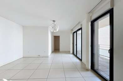 Appartement 3 pièces 281430 €