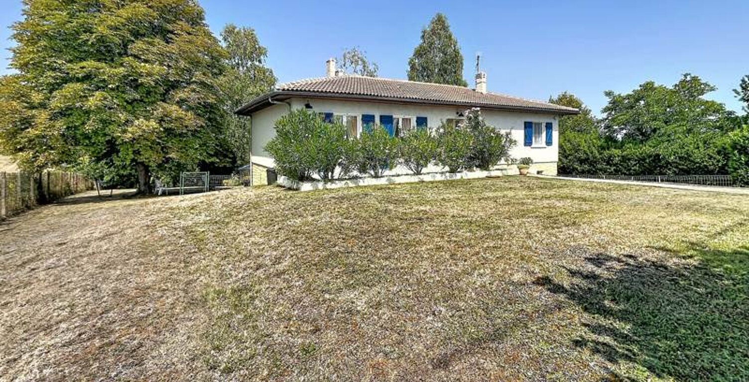 Vente maison 6 pièces 162 m² Saint-Martin-de-Ribérac (24600) — photo 1