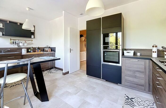 Vente maison 6 pièces 162 m² Saint-Martin-de-Ribérac (24600) — photo 5