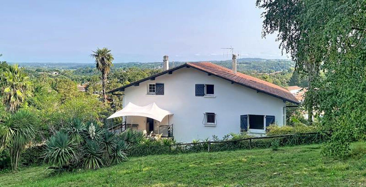 Maison de bourg de 9 pièces principales — photo 1