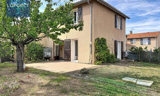 Maison 5 Pièces 81 m² à vendre à Saint-Genis-Laval (69230)