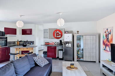 Appartement 4 pièces 710 €