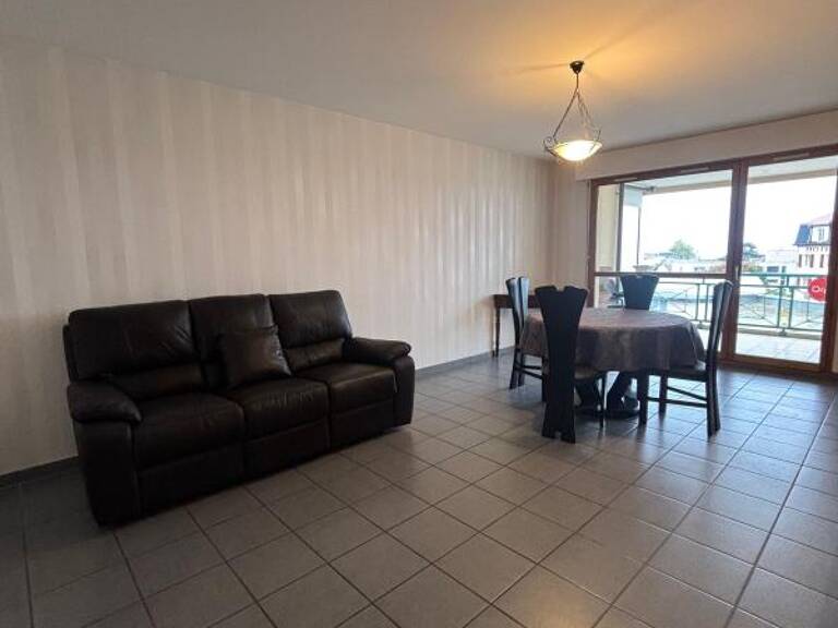 Appartement À Louer — photo 1