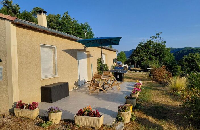 Villa 96 m² avec 1,6 ha de terrain, vue exceptionnelle et sans voisinage — photo 2