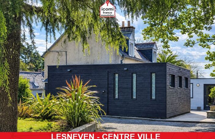 FINISTERE - Lesneven (29260) - A VENDRE - MAISON T5 AVEC EXTENSION RECENTE - 700M² DE TERRAIN - PISCINE - GARAGE - DPE B - NON MITOYENNE - COUP DE COEUR — photo 2