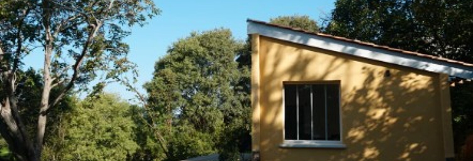 Maison 2 Pièces 48 m² à louer à Saint-Genès-de-Castillon (33350)