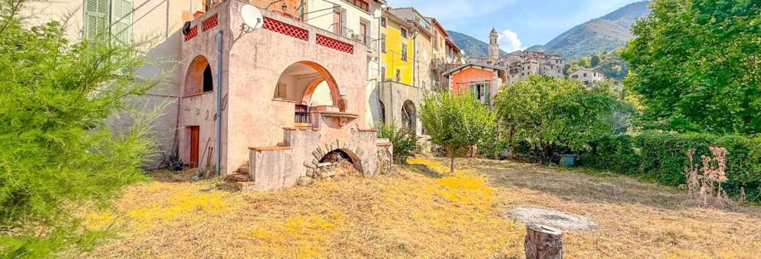 Maison 5 Pièces 157 m² à vendre à Lucéram (06440)