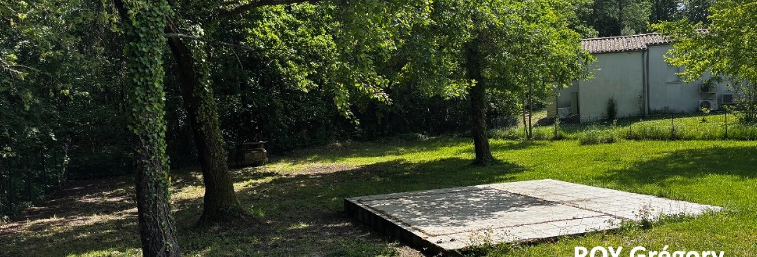 Terrain  830 m² à vendre à Breuillet (17920)