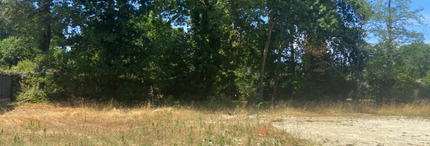 Terrain  629 m² à vendre à Breuillet (17920)
