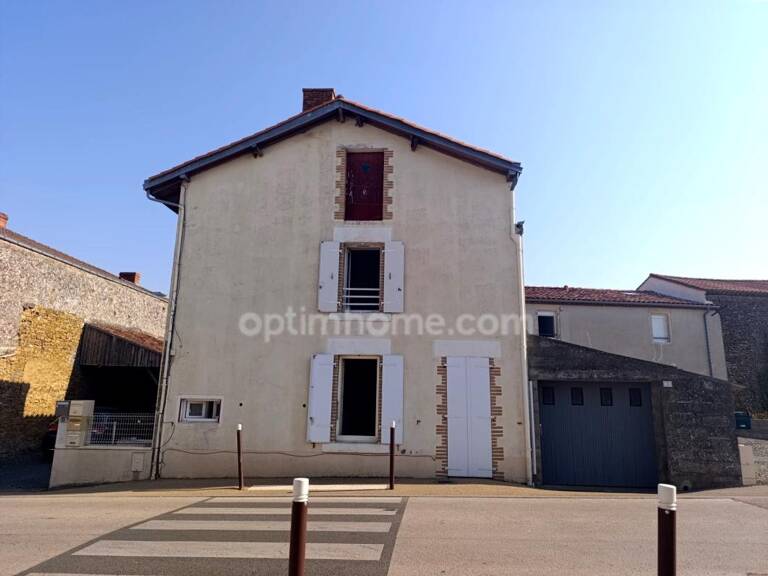 Petite maison rénovée au cœur du bourg — photo 1
