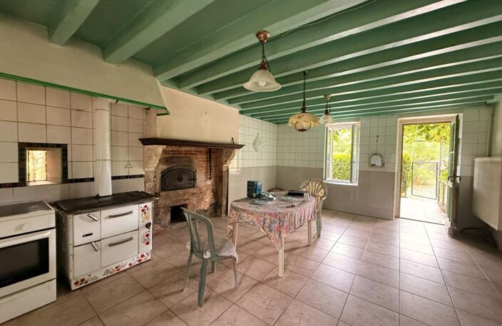 Propriété de caractère 284m² habitable, 5 chambres, annexe + grange sur terrain de 6885m² 197 000 € — photo 2
