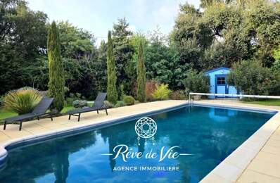 MAISON 8 PIÈCES SUR 2 NIVEAUX AVEC PISCINE — photo du bien