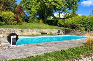 Maison 14 pièces 426000 €