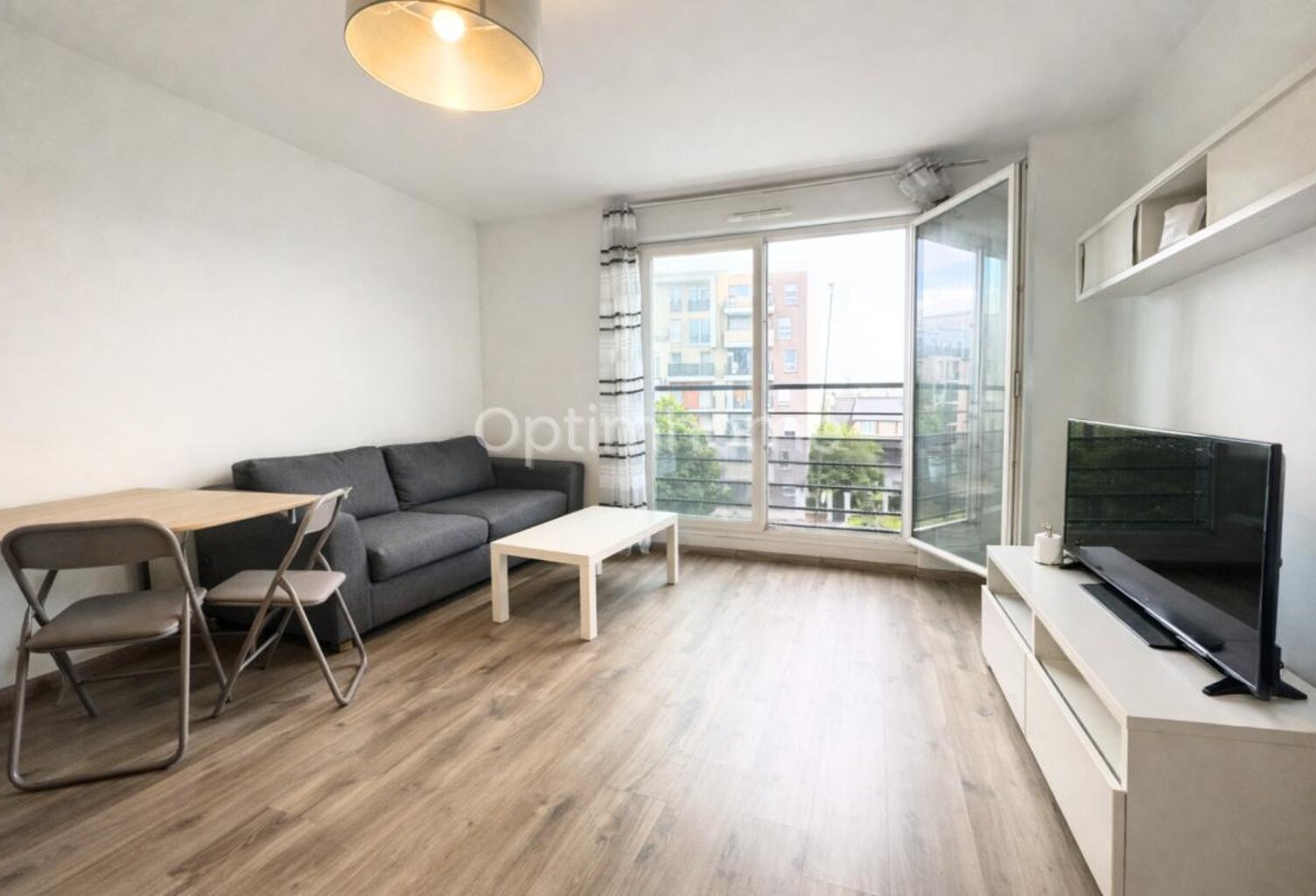 ARGENTEUIL – ROUTE DE PONTOISE | 3 PIÈCES - TOTALEMENT MEUBLE |  PRESTATIONS HAUT DE GAMME | PARKING — photo 1