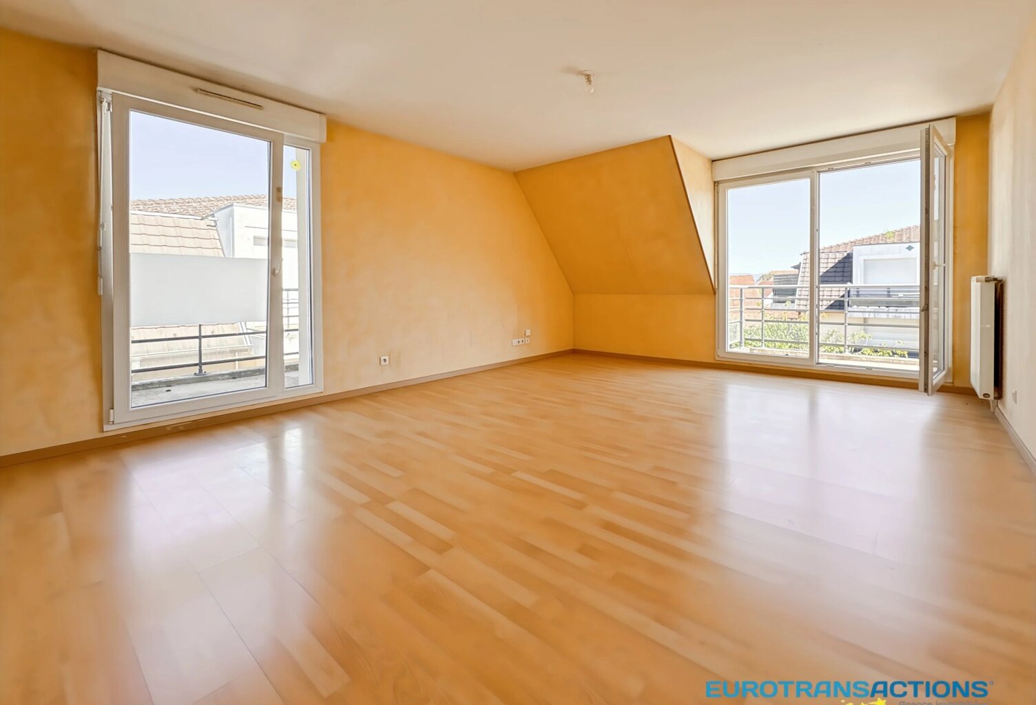 OBERHOFFEN-SUR-MODER, Appartement F4 de 80m² avec 2 terrasses et — photo 1