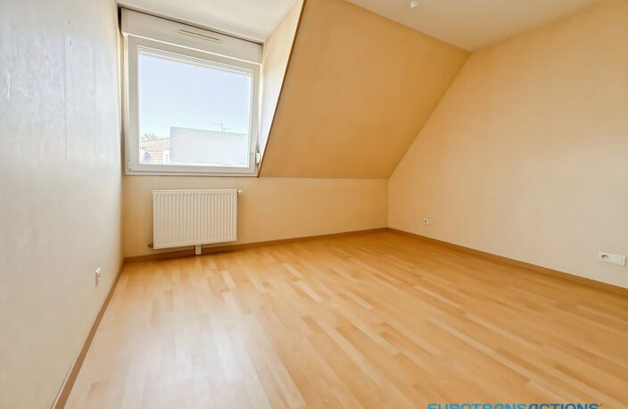 OBERHOFFEN-SUR-MODER, Appartement F4 de 80m² avec 2 terrasses et — photo 4