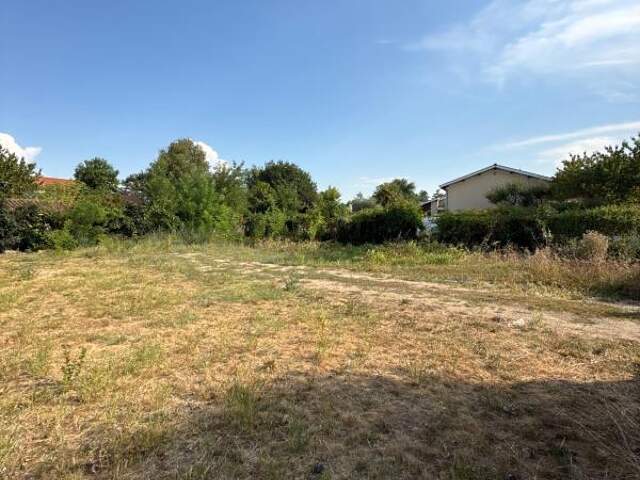 Terrain constructible sur Chatuzange le Goubet — photo du bien