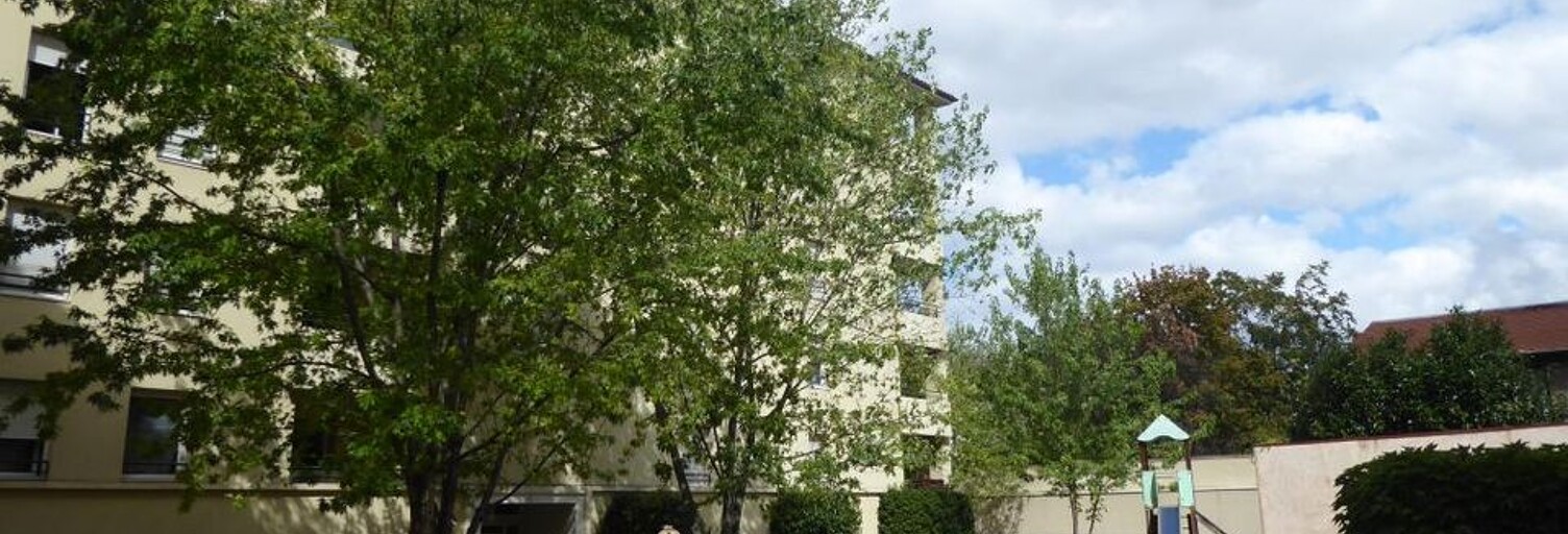 Appartement 1 Pièce 30 m² à louer à Oullins-Pierre-Bénite (69310)