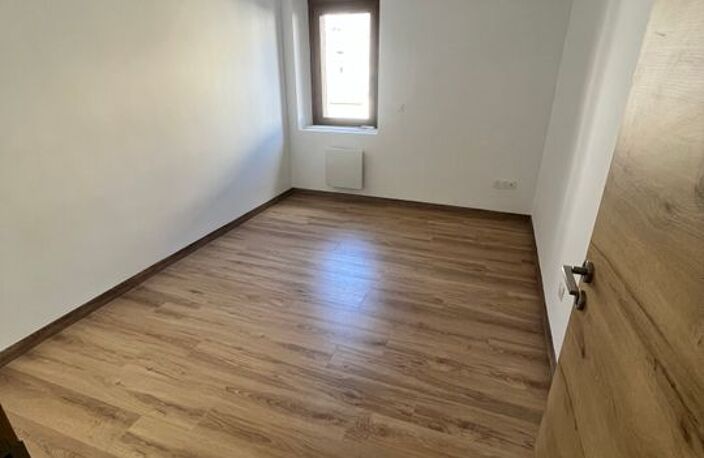 Appartement de 70m2 à louer sur Saint-Pons-de-Thomières — photo 3
