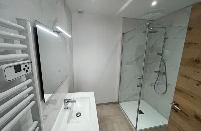 Appartement de 70m2 à louer sur Saint-Pons-de-Thomières — photo 5
