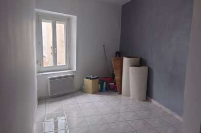 Appartement 3 pièces 800 €