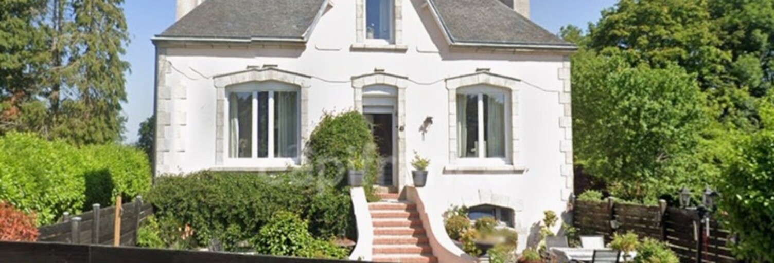 Maison 5 Pièces 176 m² à vendre à Plévin (22340)