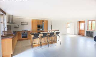 Maison 6 Pièces 249 m² à vendre à Saint-Denis-lès-Bourg (01000)