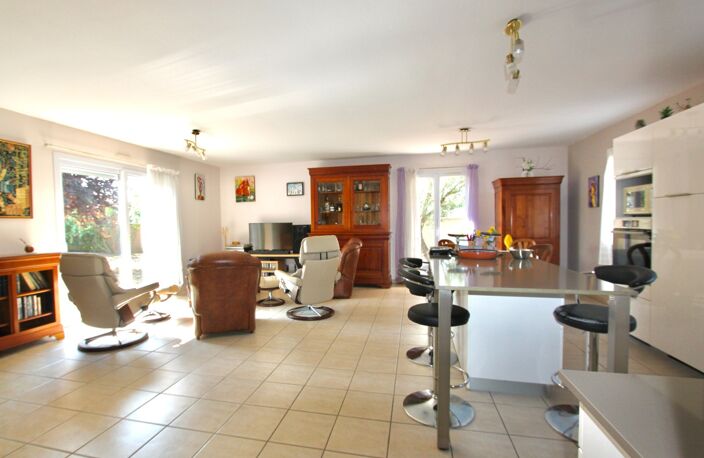 Maison à vendre 6 pièces SAINT MARD (17) — photo 4