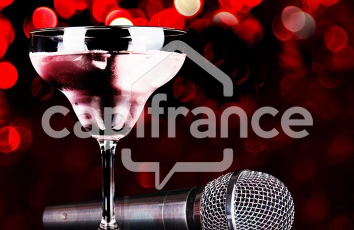 À VENDRE – BAR MUSICAL & RESTAURATION/BRASSERIE – LICENCE IV – VIEUX-PORT DE LA ROCHELLE — photo 4