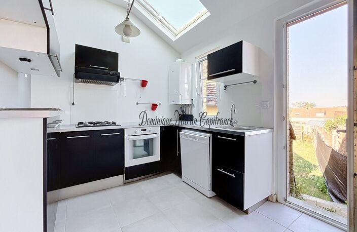 PARIGNE L'EVEQUE CENTRE(72)-Maison à vendre 5 pièces - 87 m² – 4 CHAMBRES – JARDIN – DPE C — photo 3