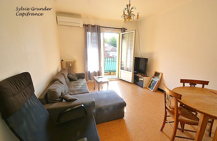 Appartement à vendre 2 pièces SALON DE PROVENCE (13) — photo 2