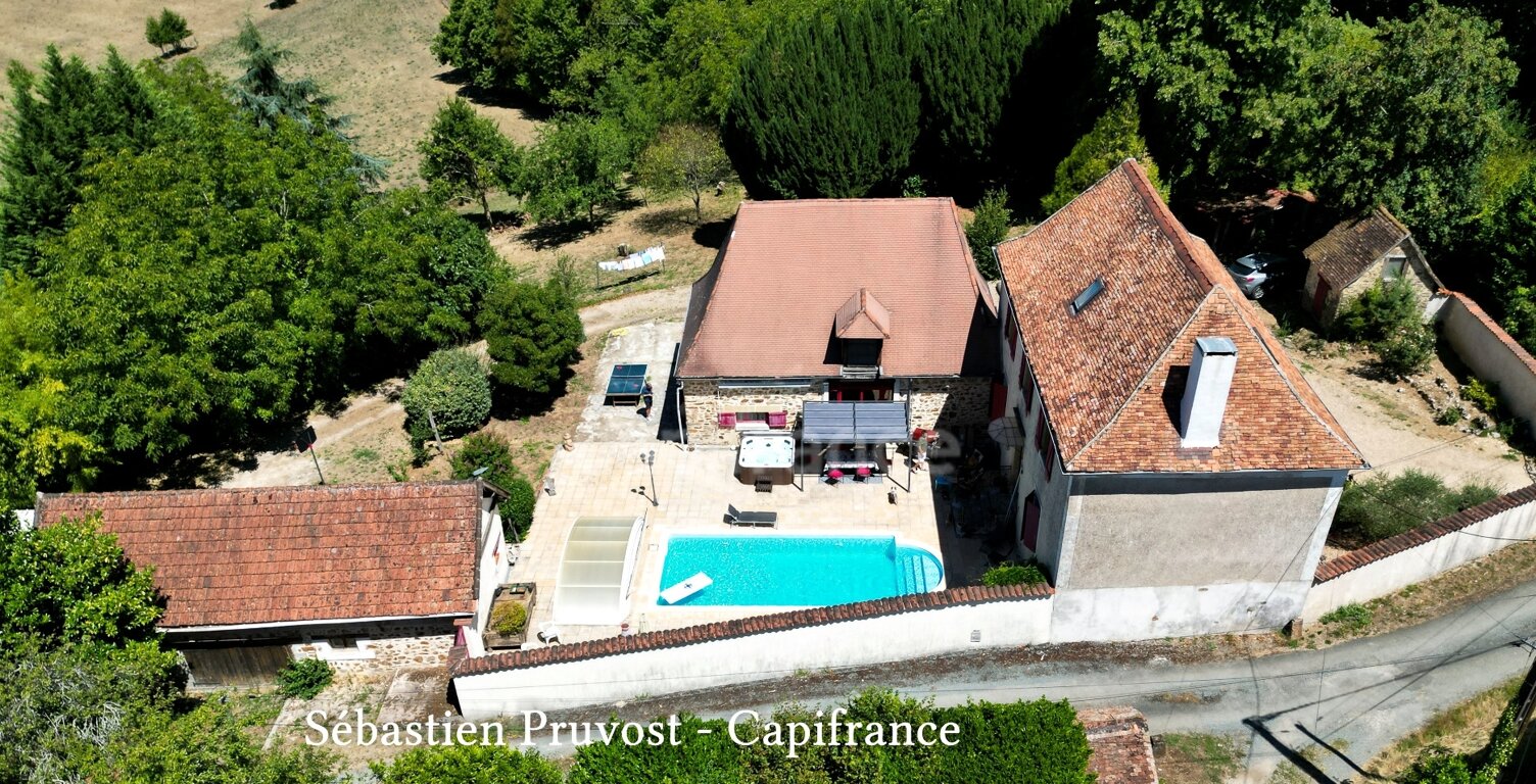 Dpt Dordogne (24), à vendre 11 pièces proche Thiviers (24) propriété de 325 m², terrain 22200 m², dépendance, piscine — photo 1