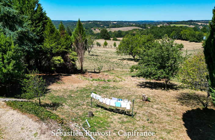 Dpt Dordogne (24), à vendre 11 pièces proche Thiviers (24) propriété de 325 m², terrain 22200 m², dépendance, piscine — photo 3