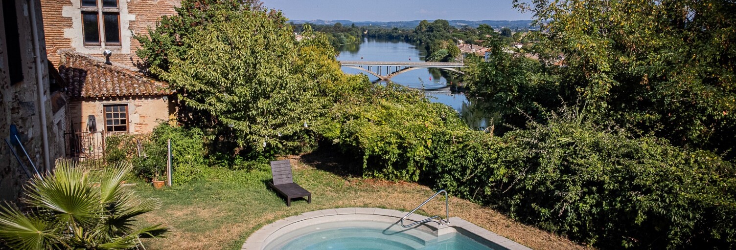Maison 10 Pièces 400 m² à vendre à Clairac (47320)