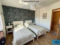 Propriété complète : Une maison de 160m2 + 3 gîtes meublés (possibilité 4) + Hangar + Terrain à Nivelle (59) — photo 2