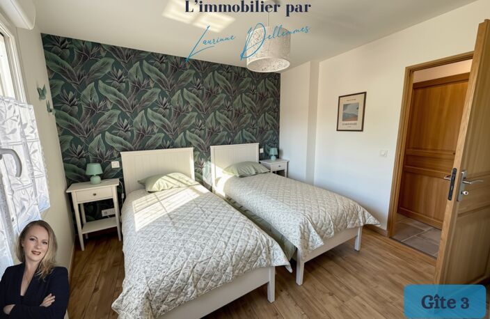 Propriété complète : Une maison de 160m2 + 3 gîtes meublés (possibilité 4) + Hangar + Terrain à Nivelle (59) — photo 2