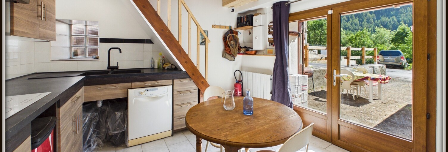 Maison 3 Pièces 45 m² à vendre à Val-des-Prés (05100)