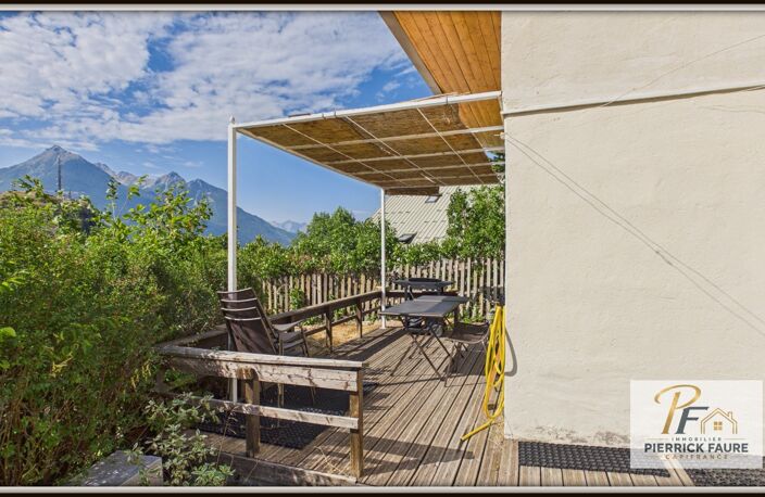T4 rénové avec jardin, dépendance et vue panoramique – Briançon — photo 4